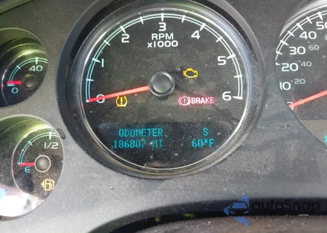 2012 GMC Yukon Xl 1500 Denali из США, поврежденный, VIN 1GKS1MEF3CR311906